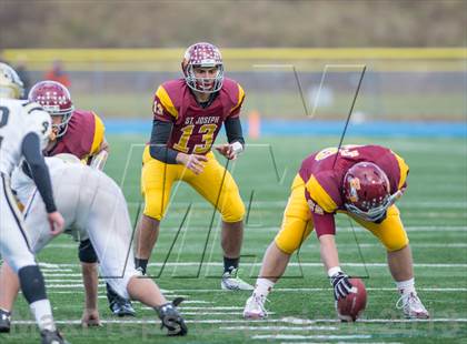 Thumbnail 3 in Joel Barlow vs. St. Joseph (CIAC Class M Semifinal) photogallery.
