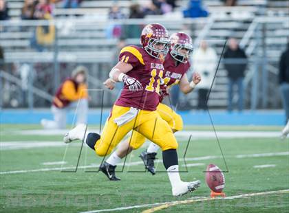 Thumbnail 2 in Joel Barlow vs. St. Joseph (CIAC Class M Semifinal) photogallery.
