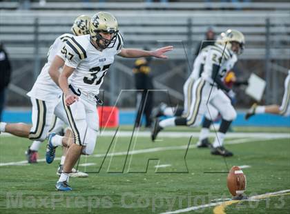 Thumbnail 1 in Joel Barlow vs. St. Joseph (CIAC Class M Semifinal) photogallery.