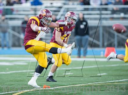 Thumbnail 1 in Joel Barlow vs. St. Joseph (CIAC Class M Semifinal) photogallery.