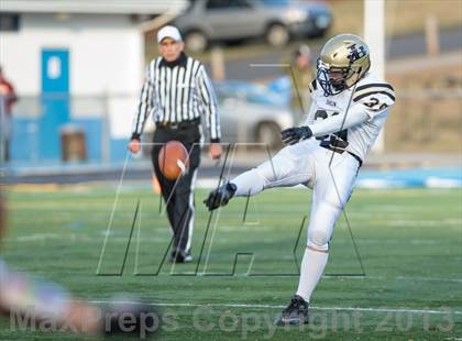 Thumbnail 3 in Joel Barlow vs. St. Joseph (CIAC Class M Semifinal) photogallery.