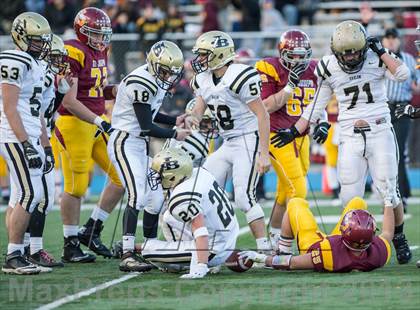 Thumbnail 2 in Joel Barlow vs. St. Joseph (CIAC Class M Semifinal) photogallery.