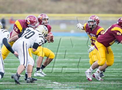 Thumbnail 1 in Joel Barlow vs. St. Joseph (CIAC Class M Semifinal) photogallery.