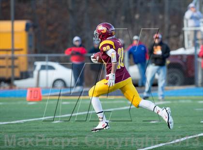 Thumbnail 3 in Joel Barlow vs. St. Joseph (CIAC Class M Semifinal) photogallery.