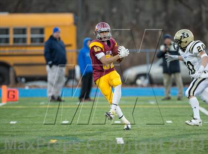 Thumbnail 2 in Joel Barlow vs. St. Joseph (CIAC Class M Semifinal) photogallery.