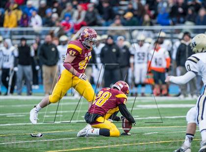 Thumbnail 1 in Joel Barlow vs. St. Joseph (CIAC Class M Semifinal) photogallery.