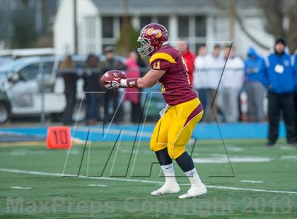 Thumbnail 2 in Joel Barlow vs. St. Joseph (CIAC Class M Semifinal) photogallery.