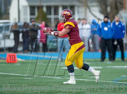 Thumbnail 1 in Joel Barlow vs. St. Joseph (CIAC Class M Semifinal) photogallery.