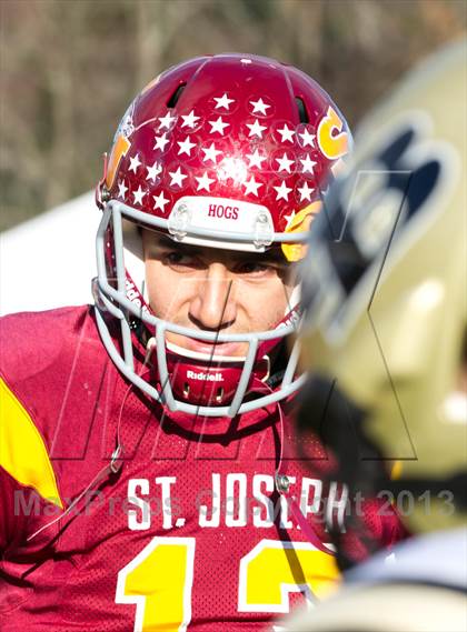 Thumbnail 1 in Joel Barlow vs. St. Joseph (CIAC Class M Semifinal) photogallery.