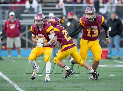 Thumbnail 3 in Joel Barlow vs. St. Joseph (CIAC Class M Semifinal) photogallery.