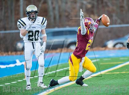 Thumbnail 2 in Joel Barlow vs. St. Joseph (CIAC Class M Semifinal) photogallery.