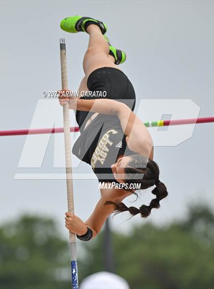 Thumbnail 3 in UIL 2A Track & Field Finals  photogallery.