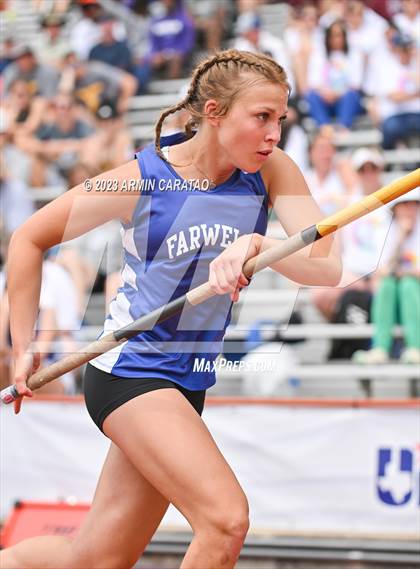 Thumbnail 1 in UIL 2A Track & Field Finals  photogallery.