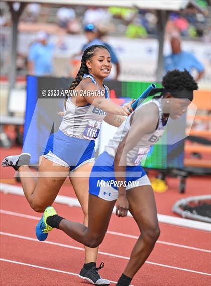 Thumbnail 1 in UIL 2A Track & Field Finals  photogallery.