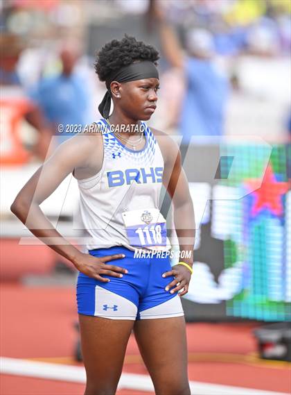 Thumbnail 1 in UIL 2A Track & Field Finals  photogallery.