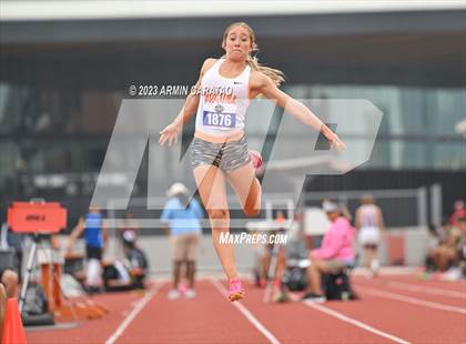 Thumbnail 3 in UIL 2A Track & Field Finals  photogallery.
