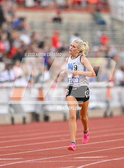 Thumbnail 2 in UIL 2A Track & Field Finals  photogallery.