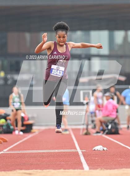 Thumbnail 1 in UIL 2A Track & Field Finals  photogallery.