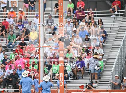 Thumbnail 1 in UIL 2A Track & Field Finals  photogallery.