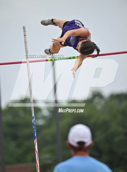 Thumbnail 1 in UIL 2A Track & Field Finals  photogallery.
