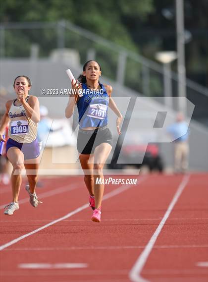 Thumbnail 1 in UIL 2A Track & Field Finals  photogallery.