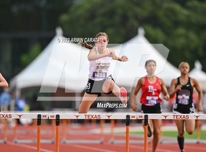 Thumbnail 1 in UIL 2A Track & Field Finals  photogallery.