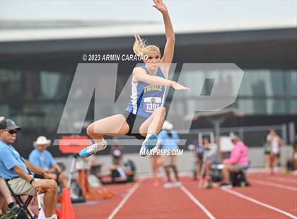 Thumbnail 3 in UIL 2A Track & Field Finals  photogallery.