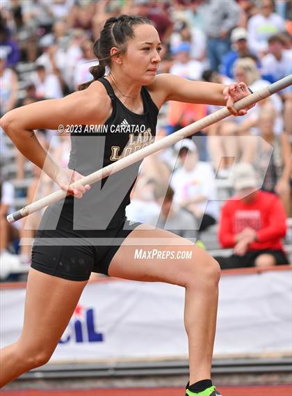 Thumbnail 2 in UIL 2A Track & Field Finals  photogallery.