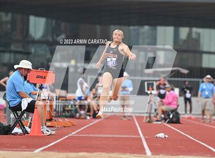 Thumbnail 3 in UIL 2A Track & Field Finals  photogallery.