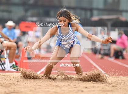 Thumbnail 3 in UIL 2A Track & Field Finals  photogallery.