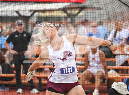 Thumbnail 2 in UIL 2A Track & Field Finals  photogallery.