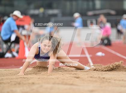 Thumbnail 3 in UIL 2A Track & Field Finals  photogallery.