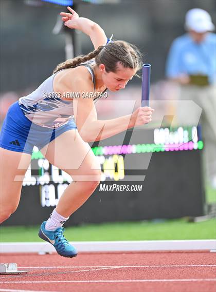 Thumbnail 2 in UIL 2A Track & Field Finals  photogallery.