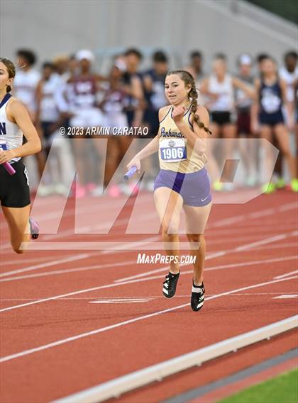 Thumbnail 1 in UIL 2A Track & Field Finals  photogallery.