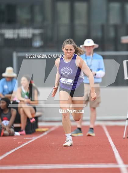 Thumbnail 2 in UIL 2A Track & Field Finals  photogallery.
