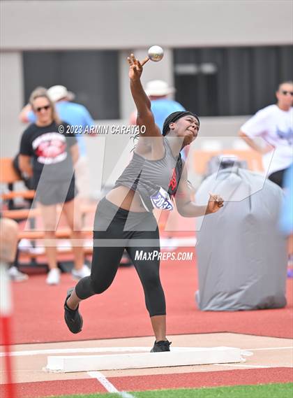 Thumbnail 2 in UIL 2A Track & Field Finals  photogallery.