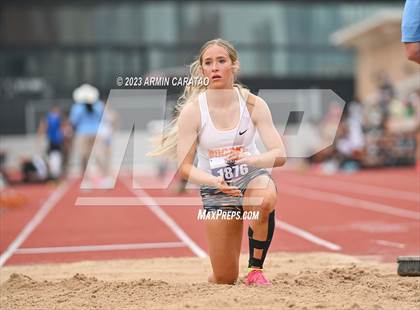 Thumbnail 1 in UIL 2A Track & Field Finals  photogallery.