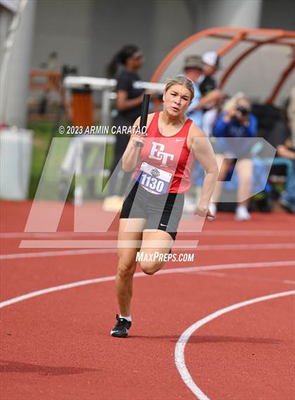 Thumbnail 1 in UIL 2A Track & Field Finals  photogallery.