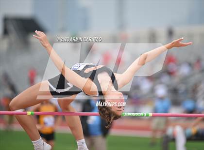 Thumbnail 1 in UIL 2A Track & Field Finals  photogallery.