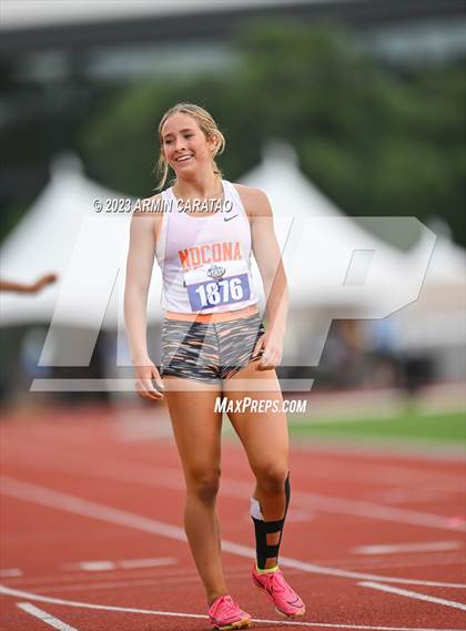 Thumbnail 2 in UIL 2A Track & Field Finals  photogallery.