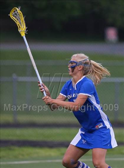 Thumbnail 2 in Wilton vs. Darien (CIAC D1 Semifinal) photogallery.