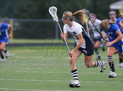 Thumbnail 1 in Wilton vs. Darien (CIAC D1 Semifinal) photogallery.