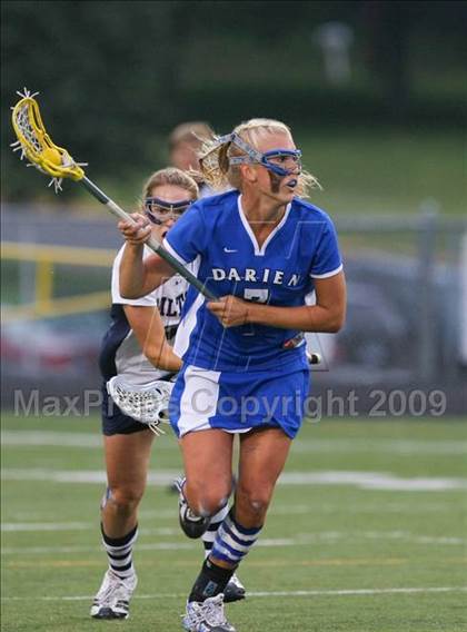 Thumbnail 2 in Wilton vs. Darien (CIAC D1 Semifinal) photogallery.