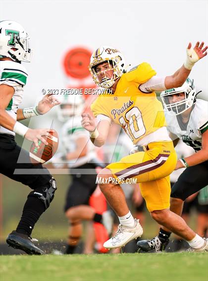 Thumbnail 3 in Tioga @ Collinsville photogallery.
