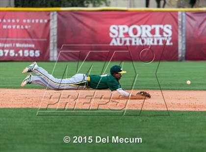 Thumbnail 1 in Chamberlain vs. Durant photogallery.