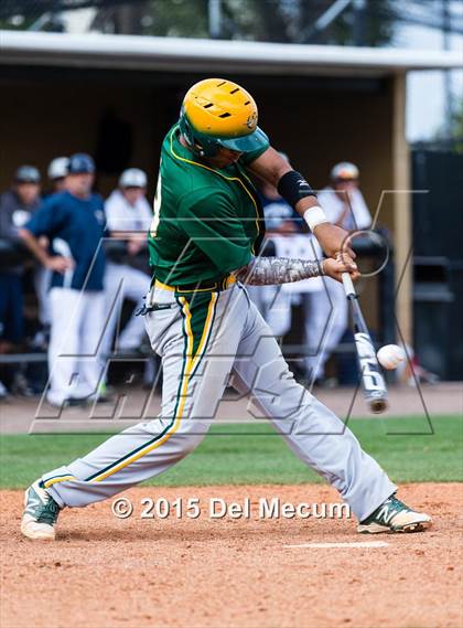 Thumbnail 2 in Chamberlain vs. Durant photogallery.