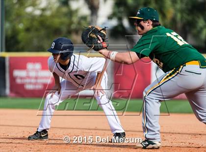 Thumbnail 1 in Chamberlain vs. Durant photogallery.