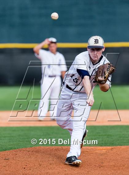 Thumbnail 2 in Chamberlain vs. Durant photogallery.