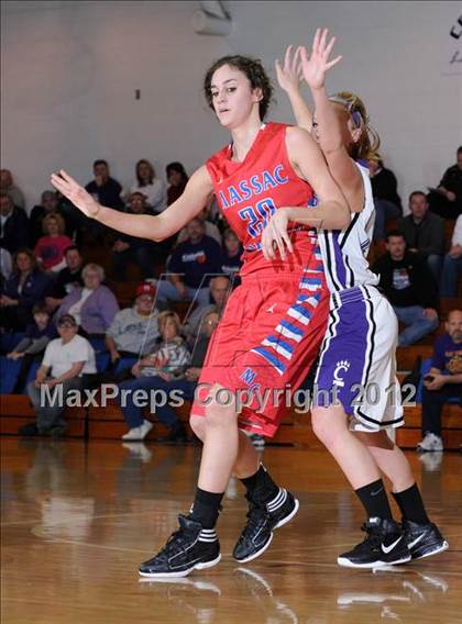 Thumbnail 3 in Central vs. Massac County (IHSA Class 2A Sectional Semi-Final) photogallery.