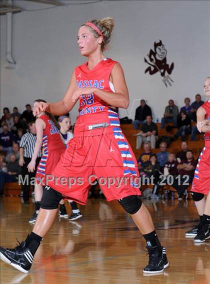 Thumbnail 2 in Central vs. Massac County (IHSA Class 2A Sectional Semi-Final) photogallery.